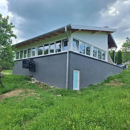 Σπίτι διακοπών Vikendica Avram-plane