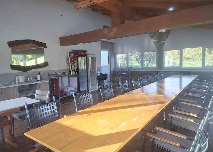 Vikendica Avram-plane *