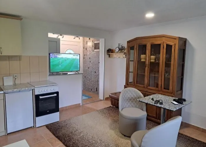 Vikendica Avram-plane Hébergement de vacances